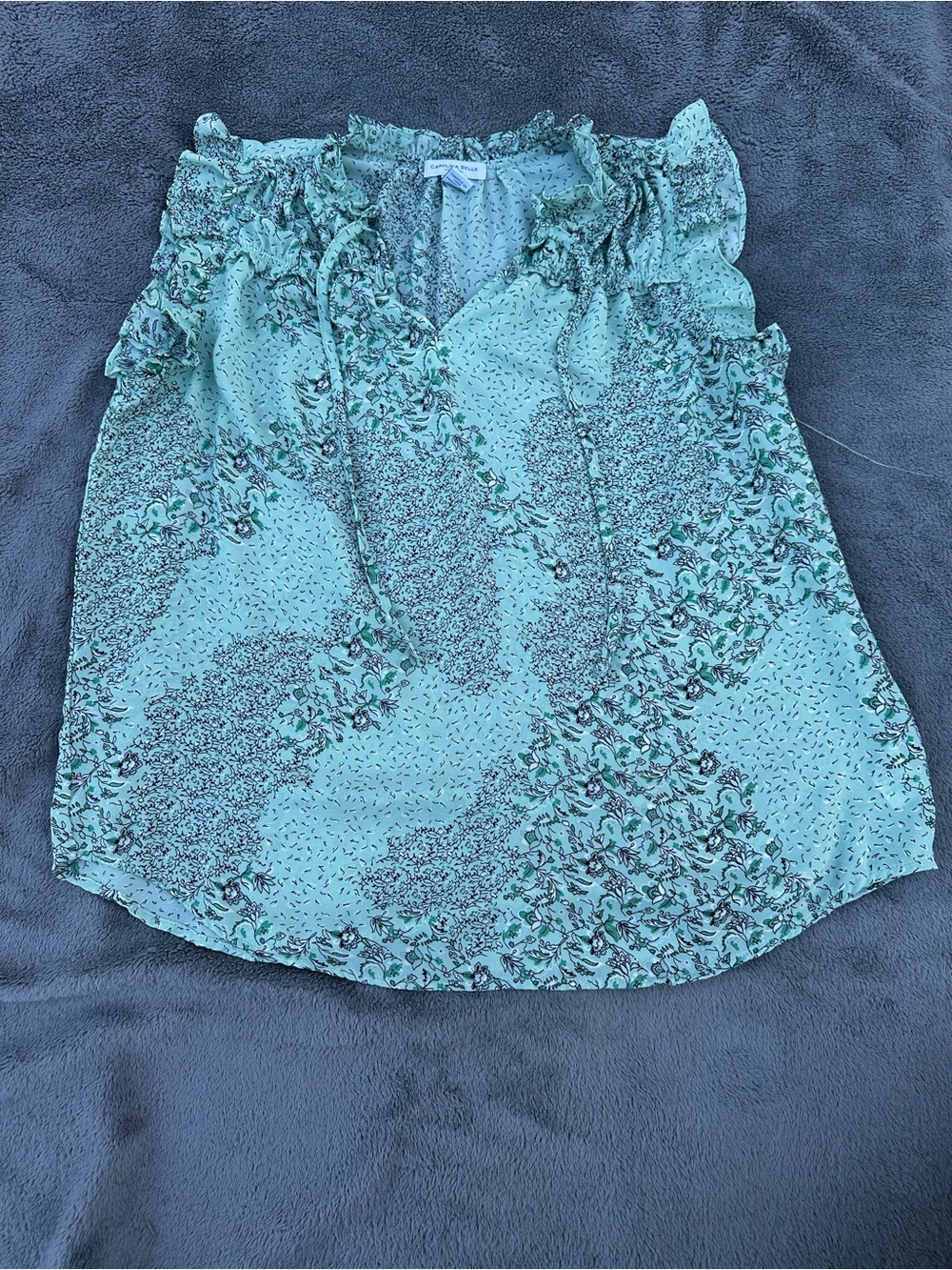 Carolina Belle Montreal Women’s Blue/Green Floral Print Blouse - Medium
